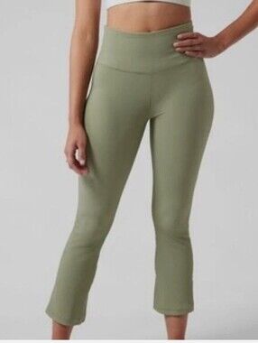 NWT Athleta Rib Crop Flare